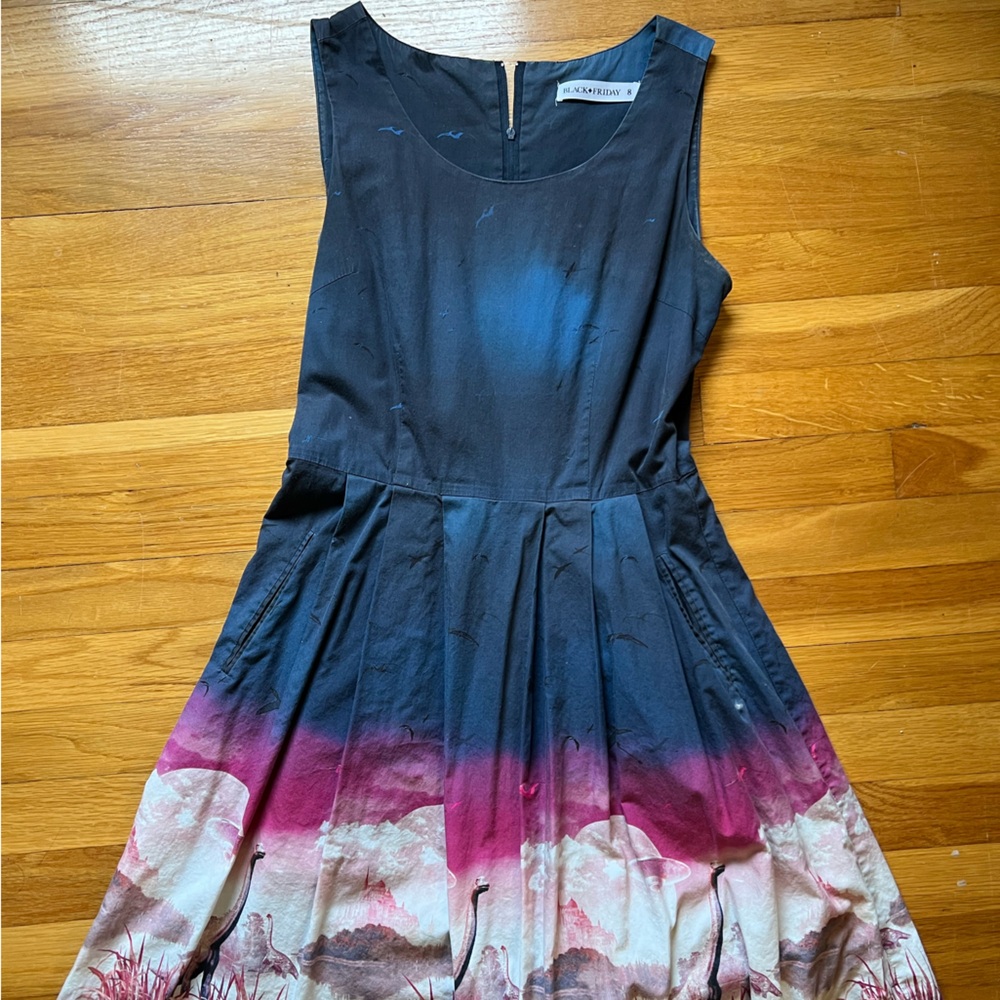 Dinosaur, Loch Ness, UFO dress